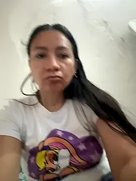 Imaray_1_ on StripChat