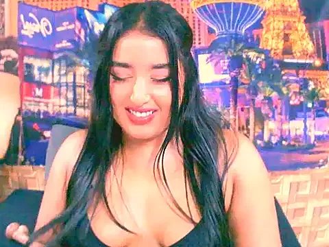 IndianAngel4u on StripChat 