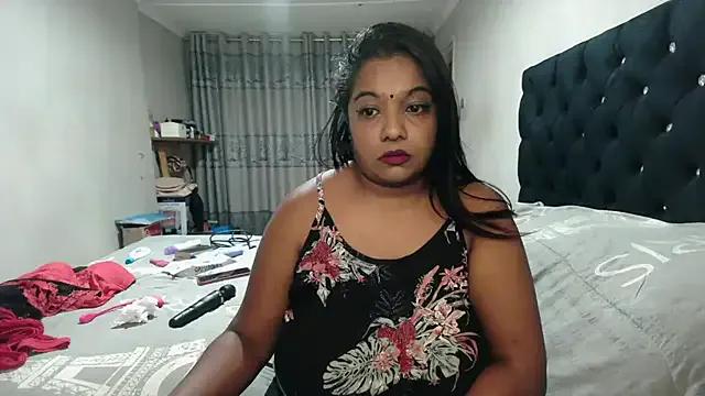 Indianmayaxoxo on StripChat 