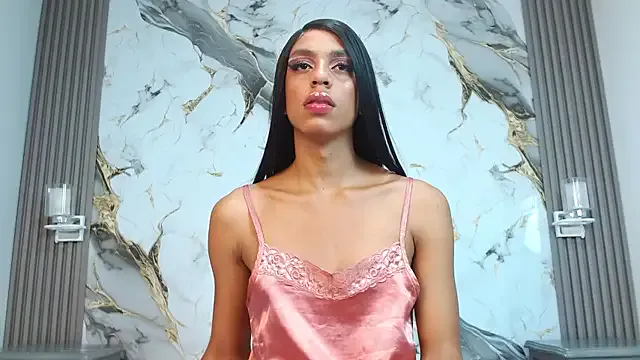 ISABELLA-SCOTT on StripChat