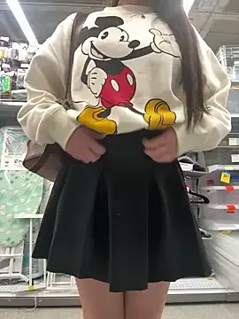 Isabella21_ on StripChat