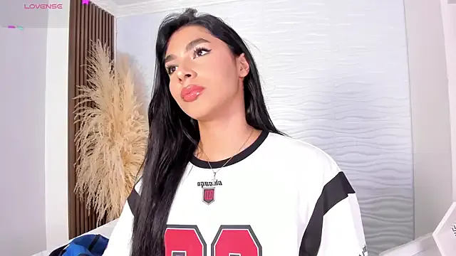 IsabelleFoxx_ on StripChat