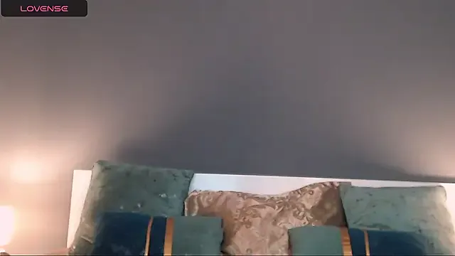 itsyourlady on StripChat