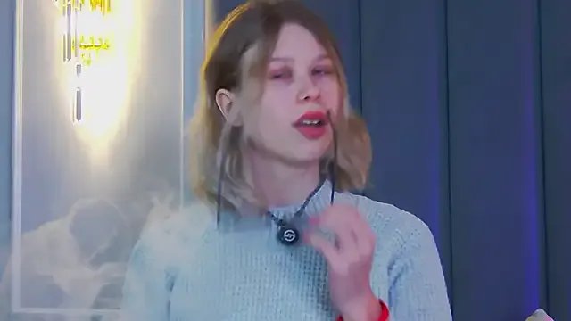 Ivy_Allen — To pat on the chest