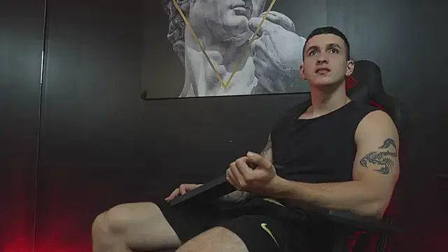 JacksonOlsenn on StripChat