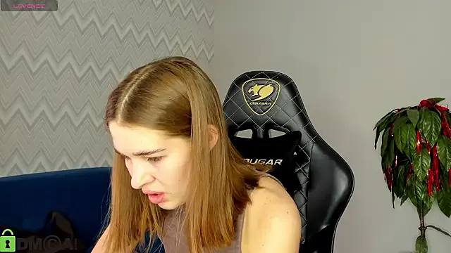 Jennifer_Wadee on StripChat