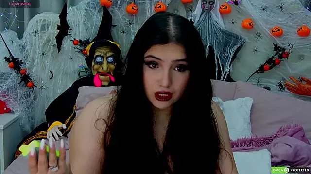 JennyFerguson on StripChat 