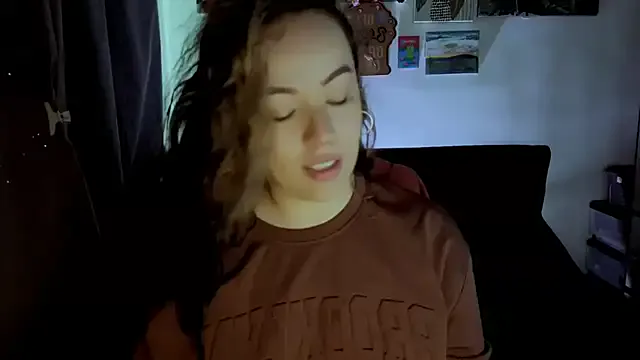 joan-star on StripChat