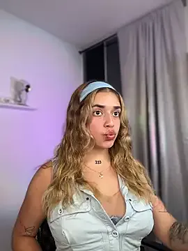 JoselinFlower_ on StripChat