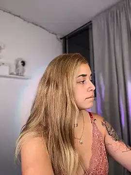 JoselinFlower_ on StripChat