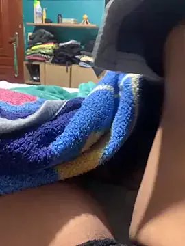 ju_muniz01 on StripChat