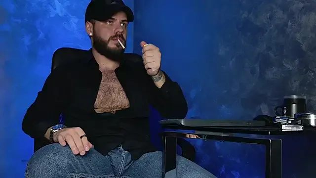 juliusmasters on StripChat