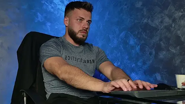 juliusmasters on StripChat