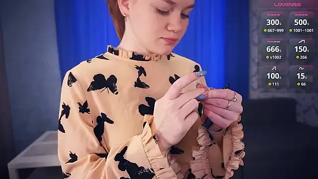 KarlynGow on StripChat