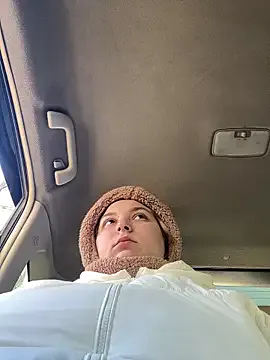 KateBurlesk on StripChat