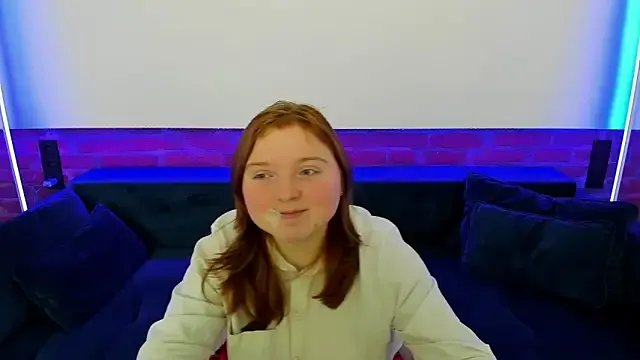 KattyRose8 on StripChat 