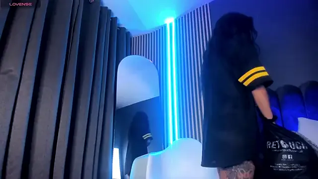 Keila_Fg on StripChat