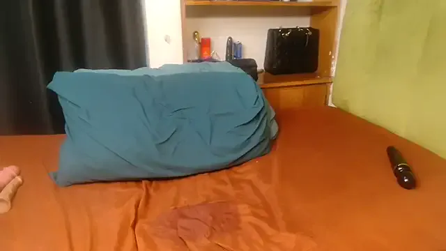 Keishaa-77 on StripChat