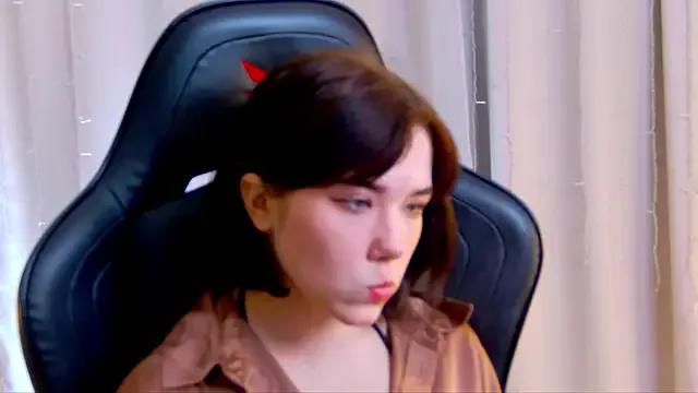 Kelly_foox on StripChat 