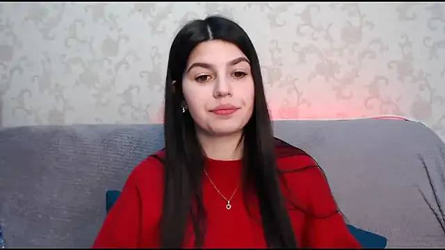 KisaModel on StripChat