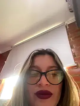 KoraSweett on StripChat