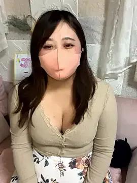 kotone_blossom_x on StripChat