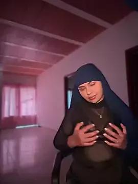 lalilamassu1 on StripChat 