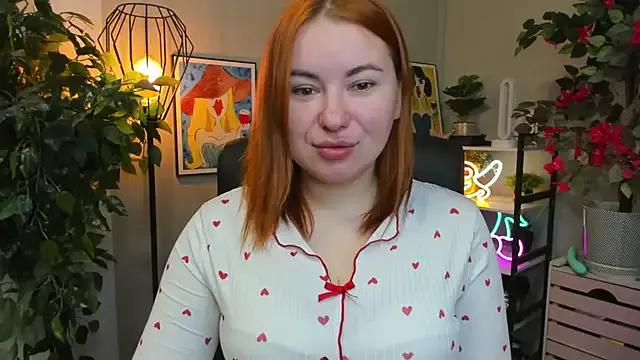 LAYLAxSTAR — Group on StripChat