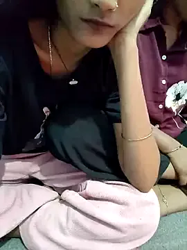 Lesbians_NO1 on StripChat