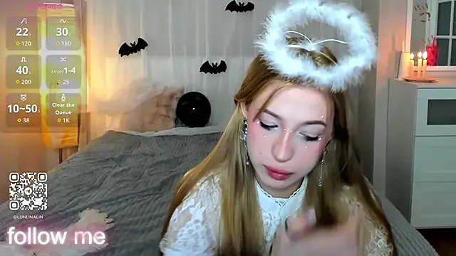 LightStar_18 on StripChat