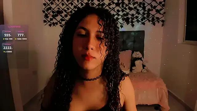 Lilith_Miller21 on StripChat 