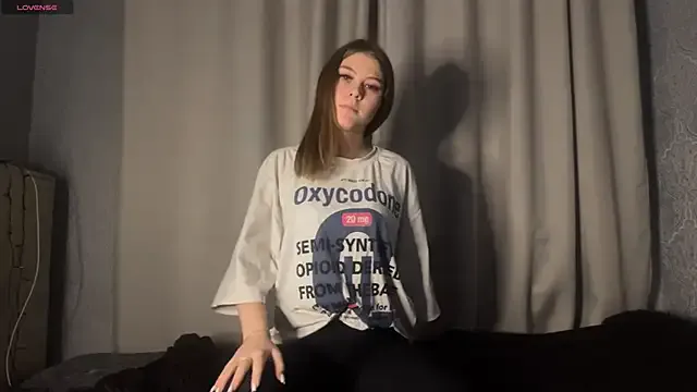 lilkaryne — take off my blouse