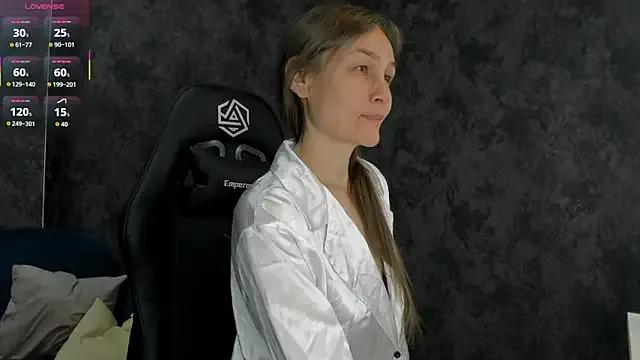 Lillian_White on StripChat 