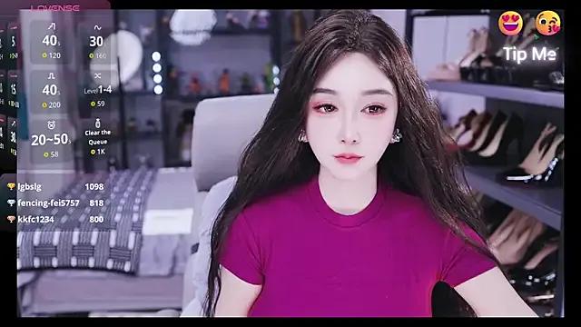 Liora- — Freechat on StripChat