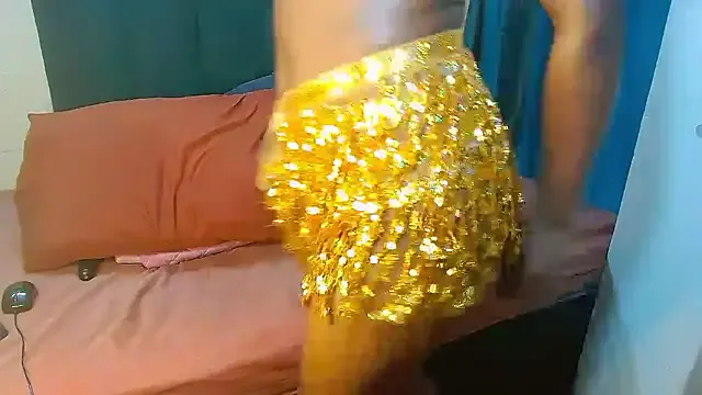 Lisa-001 on StripChat