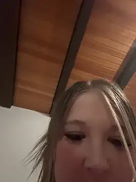 LittleChaosQueen on StripChat