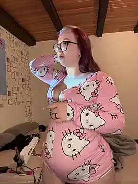 LittleChaosQueen on StripChat