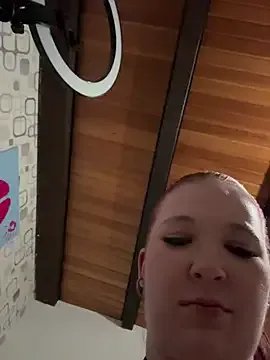 LittleChaosQueen on StripChat