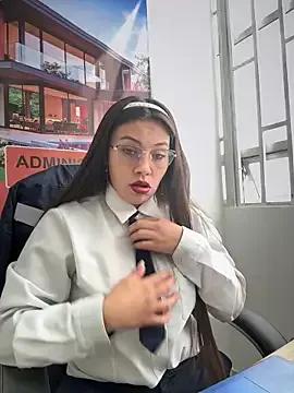 LIZ-06_ — Freechat on StripChat