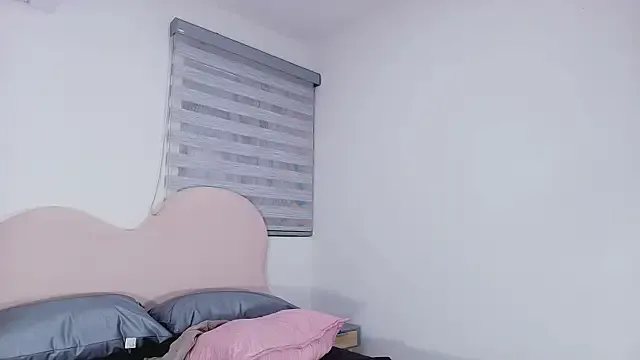 lu_mystic on StripChat