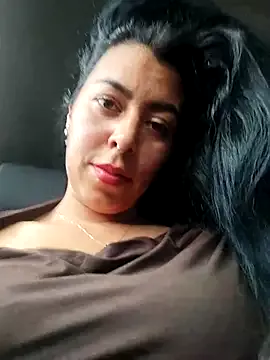 Luianna on StripChat