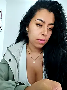 Luianna on StripChat