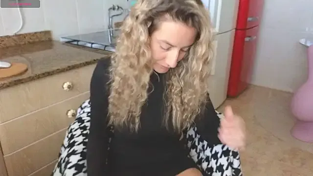 Lunamix — MAKE ME HAPPY AND SQUIRT!  