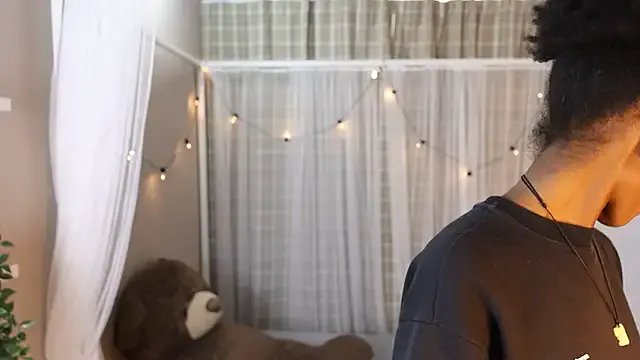 lynx_sun on StripChat