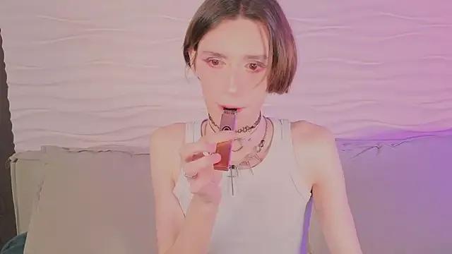 madi_snow — doggy pose + slap ass 5x