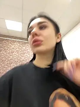 MaeveMoon on StripChat