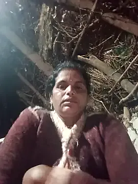 Manvi_hote on StripChat