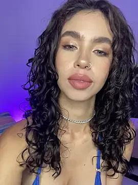 MarianaSnake — Lick lips