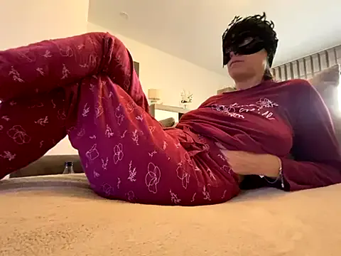 Marilou1983 on StripChat