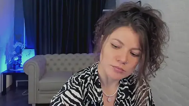 Marla_Bri on StripChat